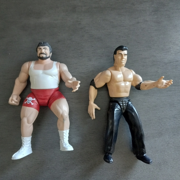 Vintage Jakks Pacific WWF Wrestling Action Figures 1998-1999 5 Total - Picture 4 of 5
